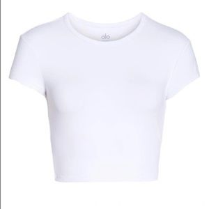 ALO YOGA
Choice Short Sleeve Crop Top In White